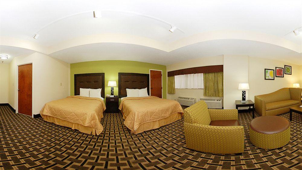 Quality Inn & Suites Greenville Near Downtown Ngoại thất bức ảnh