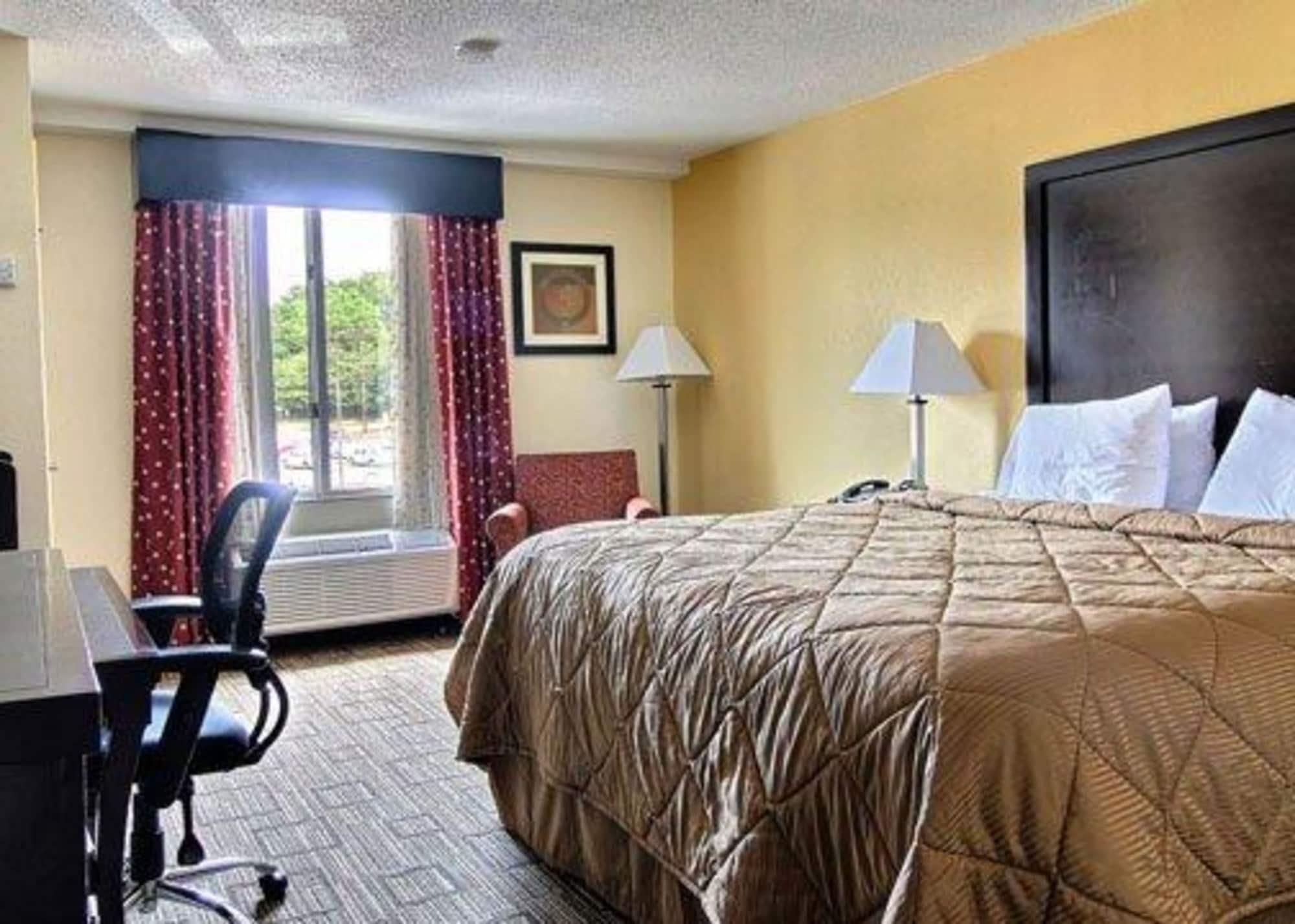 Quality Inn & Suites Greenville Near Downtown Ngoại thất bức ảnh
