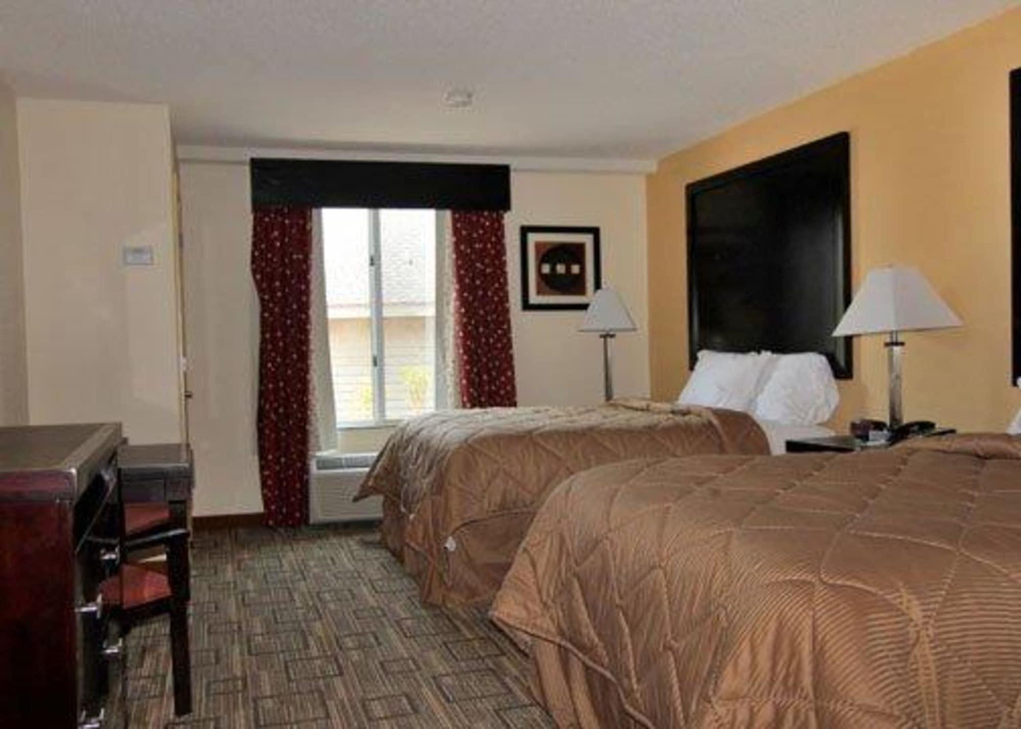 Quality Inn & Suites Greenville Near Downtown Ngoại thất bức ảnh