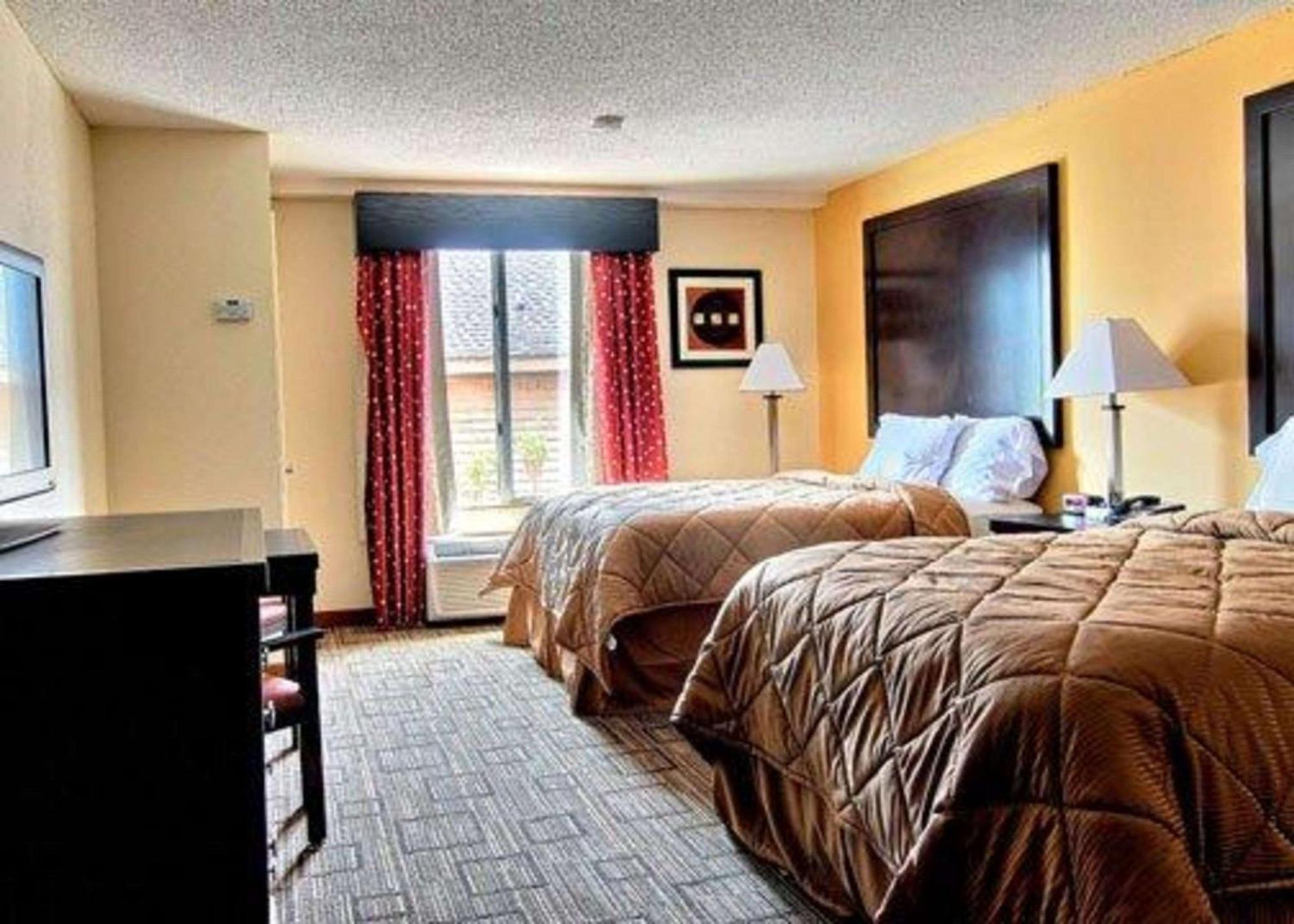Quality Inn & Suites Greenville Near Downtown Ngoại thất bức ảnh