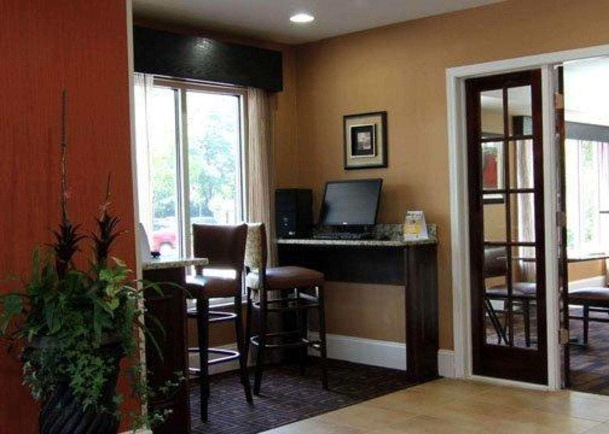 Quality Inn & Suites Greenville Near Downtown Ngoại thất bức ảnh